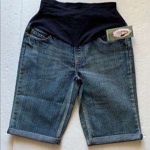 Oh! Mamma Maternity Jean Shorts M